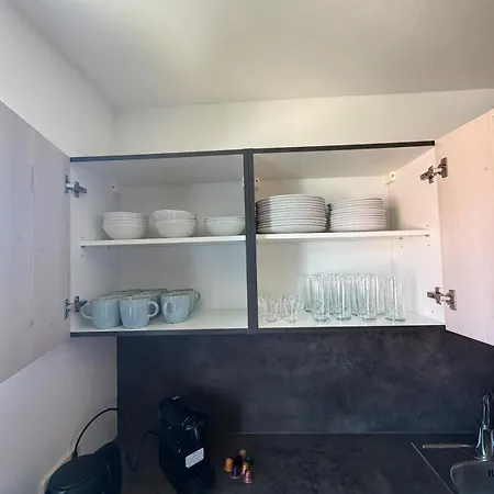 3 Bedroom Premium - Free Parking