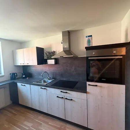 3 Bedroom Premium - Free Parking Appartamento Villach