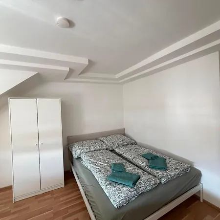 3 Bedroom Premium - Free Parking Appartamento *